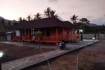 Mandalika Queen Hostel