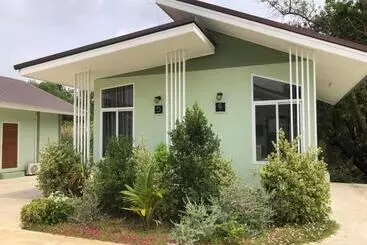 Lomakeskus ออมทรัพย์ รีสอร์ต