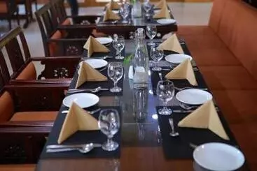 Hotelli Haveli Backwater Resort