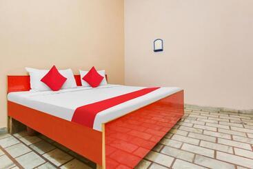 Oyo Flagship 81203 Hotel Moonlight