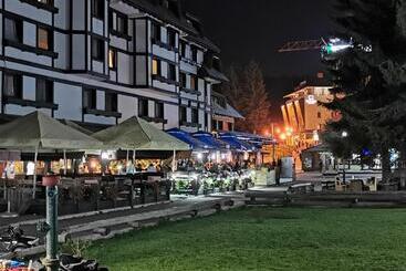 Aparthotel Danilo Hotel Andjela