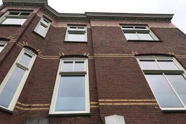 민박 Baron Van Baronie Tweepersoonskamer