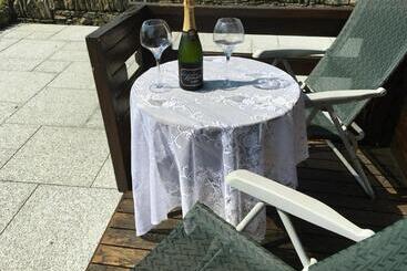 Bed and Breakfast Chalet Free Sauna & Spa Superking Bed