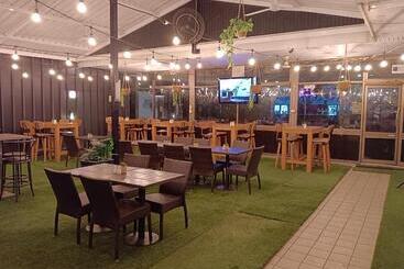 מוטל Katherine River Lodge