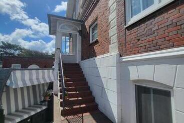 پانسیون Villa Wally