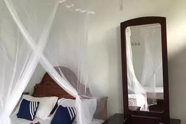 Majatalo Wilpattu Dolosmahe