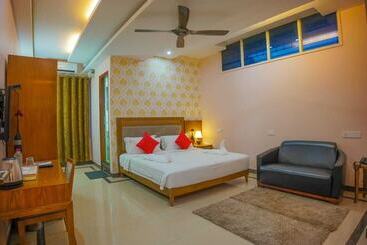 Hotel Vijayanagarakingscourt