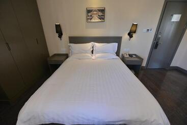 Houdao Hotel   Dongzhimen Near Embassy Street