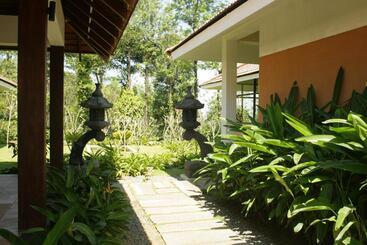 The Windflower Resort & Spa, Vythiri