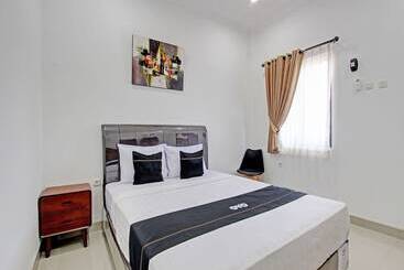 Collection O 93019 Ketemon Hotel & Resto