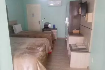 簡易ホテル Pousada Tradição