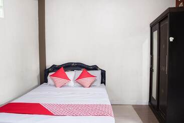 Hotel Grand Lie Cost Syariah By Oyo