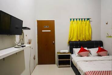 هتل Hasan House Syariah 2 By Oyo