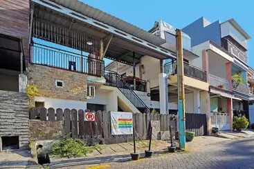 Hotel Spot On 92651 Meir E Homestay Syariah