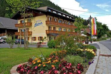 בית מלון כפרי Alpen Adria Gasthof Rausch