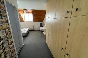 בית מלון כפרי Hot L Mini