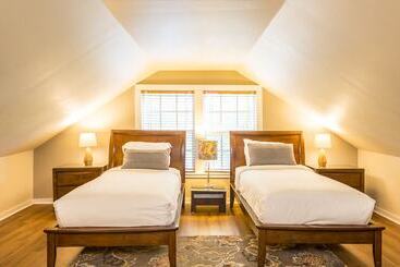 酒店 L Habitation Guesthouse Adult Exclusive