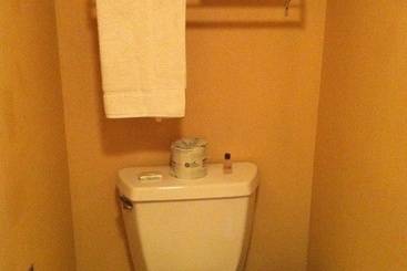 Otel Lake Harmony Inn