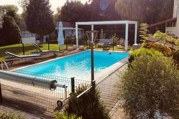 민박 Chambres D Hôtes Les Vernayes