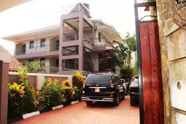 Serene Courts Hotel Kitende Uganda