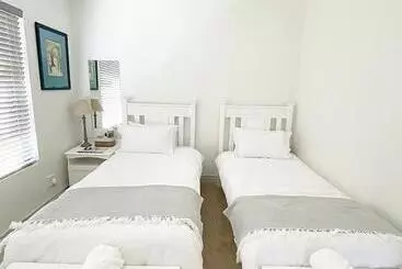 Aamiaismajoitus (B&B) The Bucket List Guest House