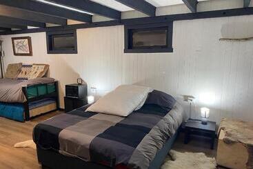 膳宿费 Hostel Cala 816