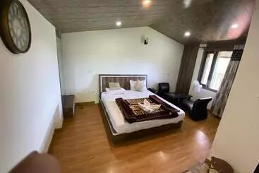 Bed and Breakfast Shyar Residency Home Stay