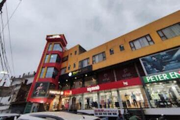 Hotel Shar Inn Balrampur