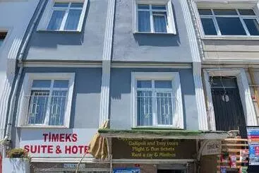 Отель Timex Suites