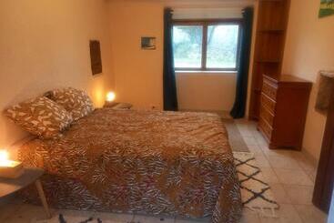 مبيت وإفطار La Longère Du Moulin