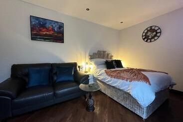 Капсульный Oтель The Cottage Hideout