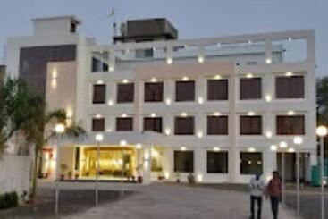 Hotell The Grand Palace Madhya Pradesh