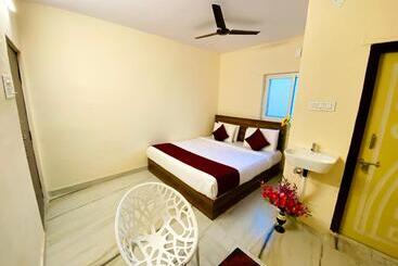 Hotel Kp Suites Airport