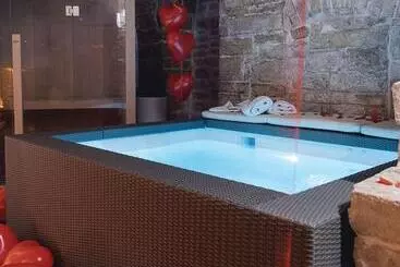B&b Rhea Luxury