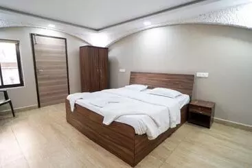Hotel Aveeno Deluxe