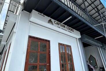 Hotel Captain Budget Guesthouse กัปตันเกสต์เฮาส์
