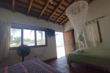 Kite Hotel Máncora   Beach & Gym