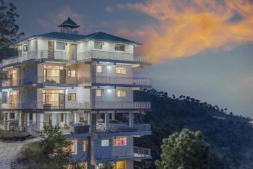 Hotel Him Hilton Luxury