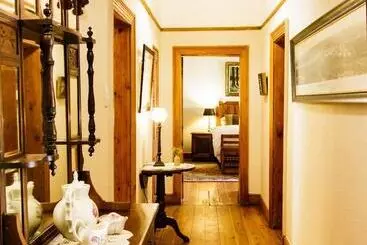 هتل Oakdene Guest House