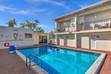 酒店 Sun Beach Inn