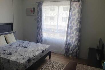 Apartahotel Bacolod Mesavirre Condo