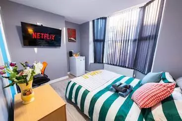 Bed and Breakfast Heart Of Maidstone   Premium Double Rooms With Free Wi Fi