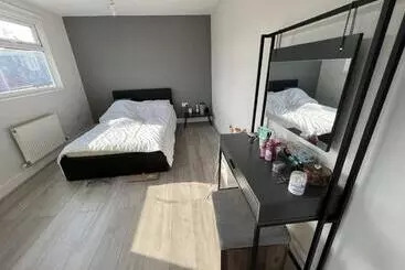 Bed and Breakfast Ridleybnb