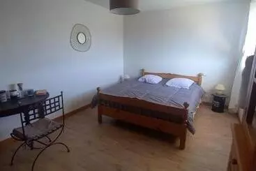 Bed and Breakfast Aux Grisolles