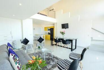 Huoneistohotelli Loft Panoramico De Lujo 631   Punta Gaviota