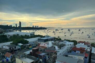 Aparthotel Pattaya Beach Condo