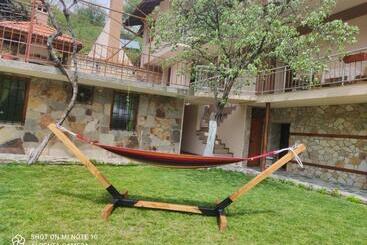 Pensione къща за гости гаджакови