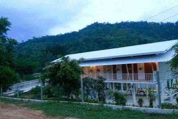 پانسیون Papavacay สวนผึ้ง