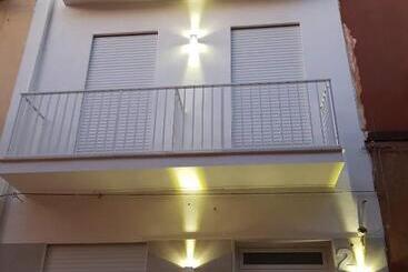 تختخواب و صبحانه La Casa Di Totò