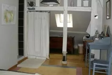 ベッドアンドブレックファースト La Haute Folie